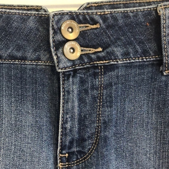 𝅺Cute Juniors Mossimo Supply Co. Jean shorts in size 7 - Picture 2 of 6